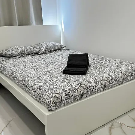 Diamond Albufeira